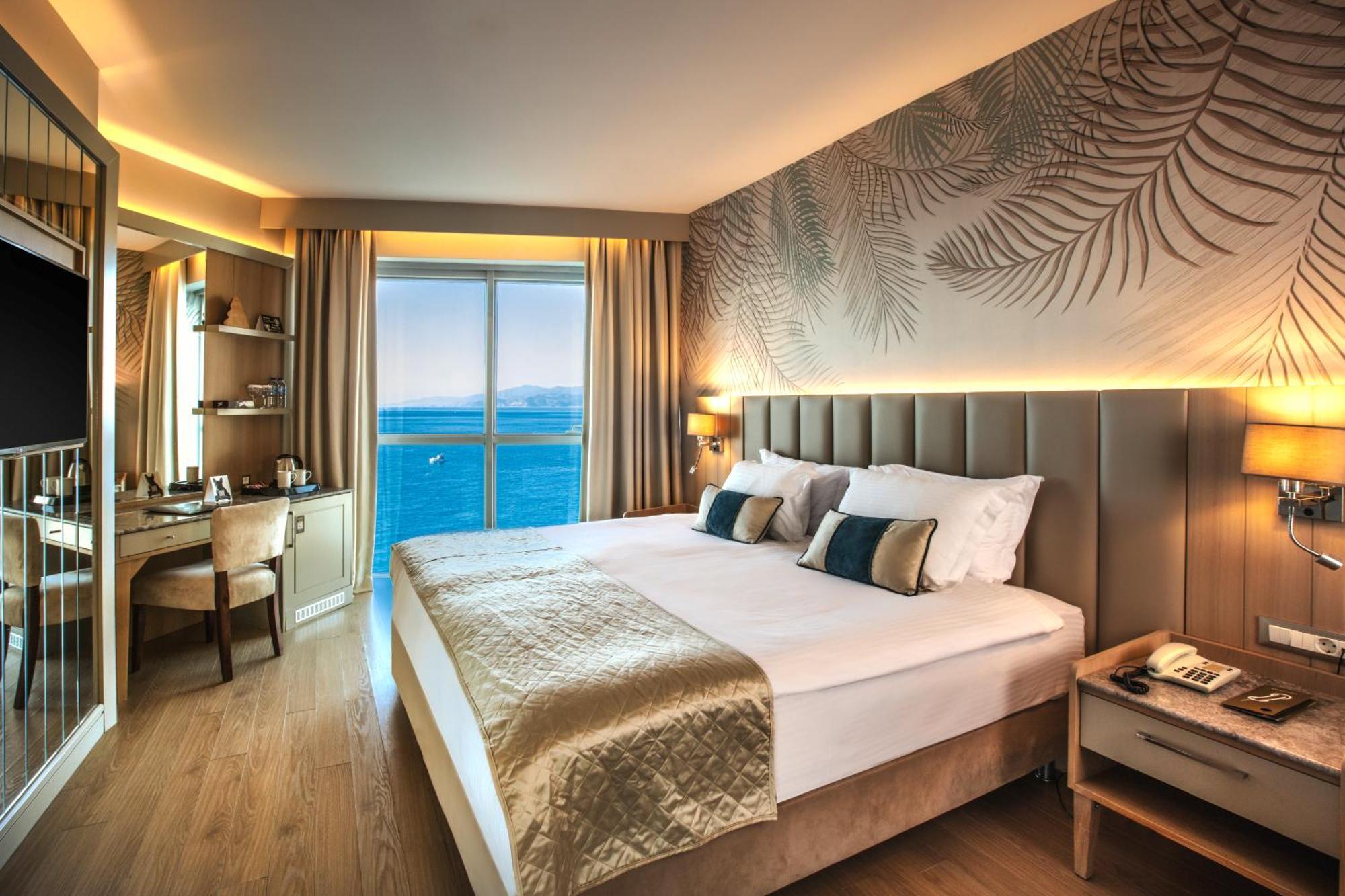 קוסדסי Charisma De Luxe Hotel מראה חיצוני תמונה
